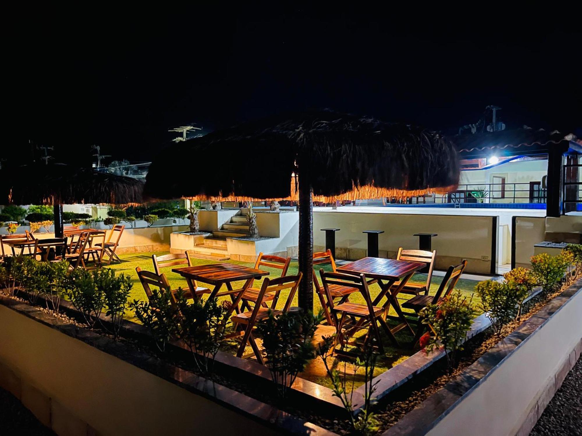 Hotel Pousada Canoa Quebrada Exterior photo